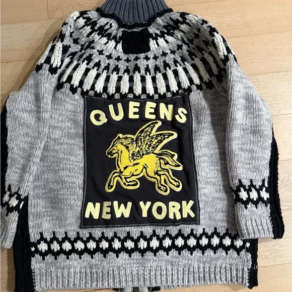 We The Free Gray and Black Graphic Cardigan - Picture 2 of 4